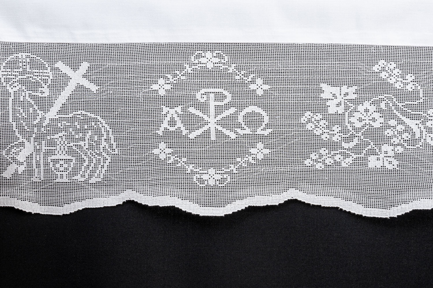Lace for Altar Cloth Front or Side Drops | Agnus Dei & Alpha Omega Motif