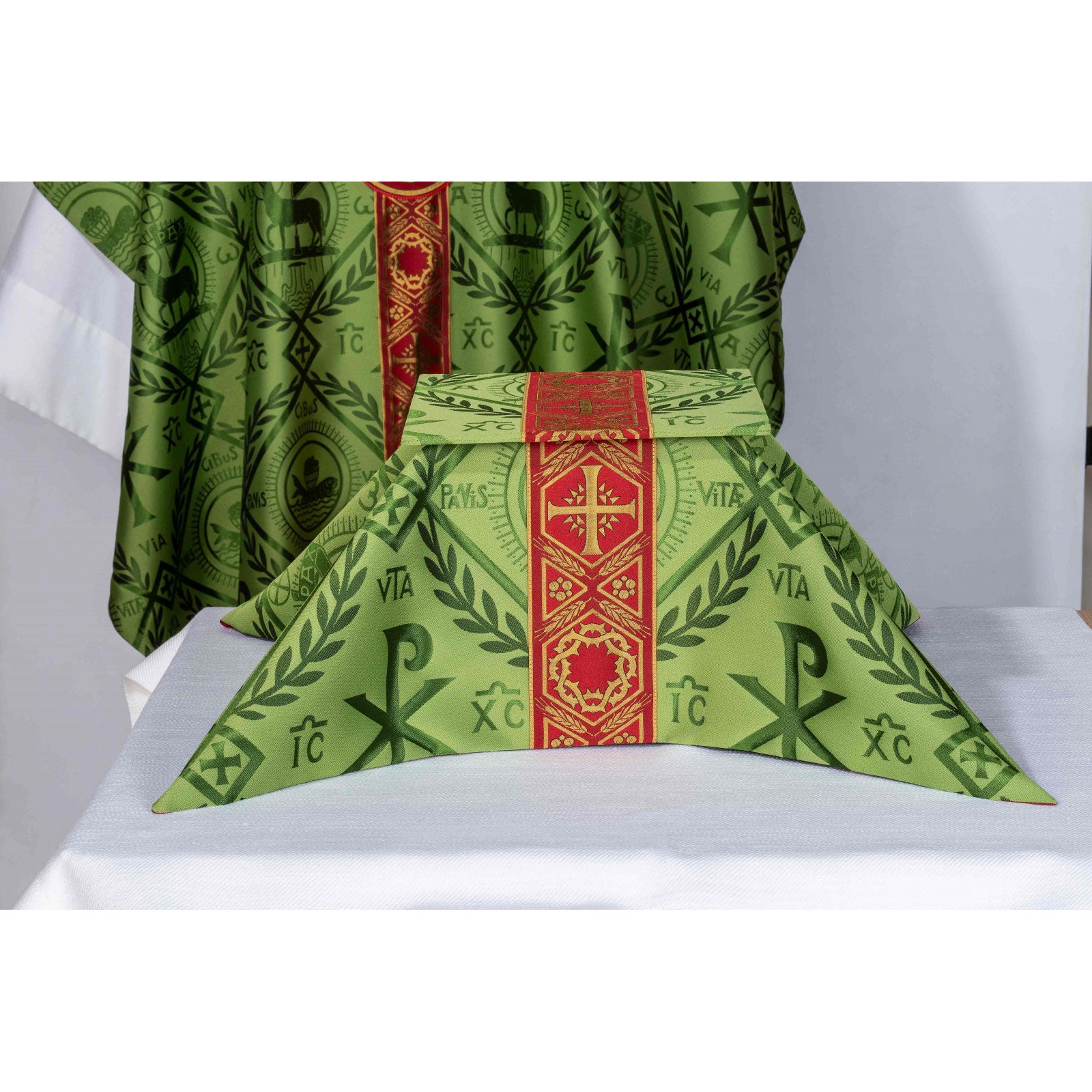 Crown of Thorns Burse & Veil