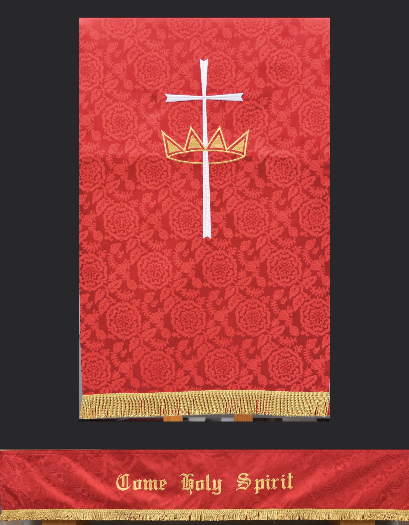 parament-set-cross-crown-come-holy-spirit.jpg