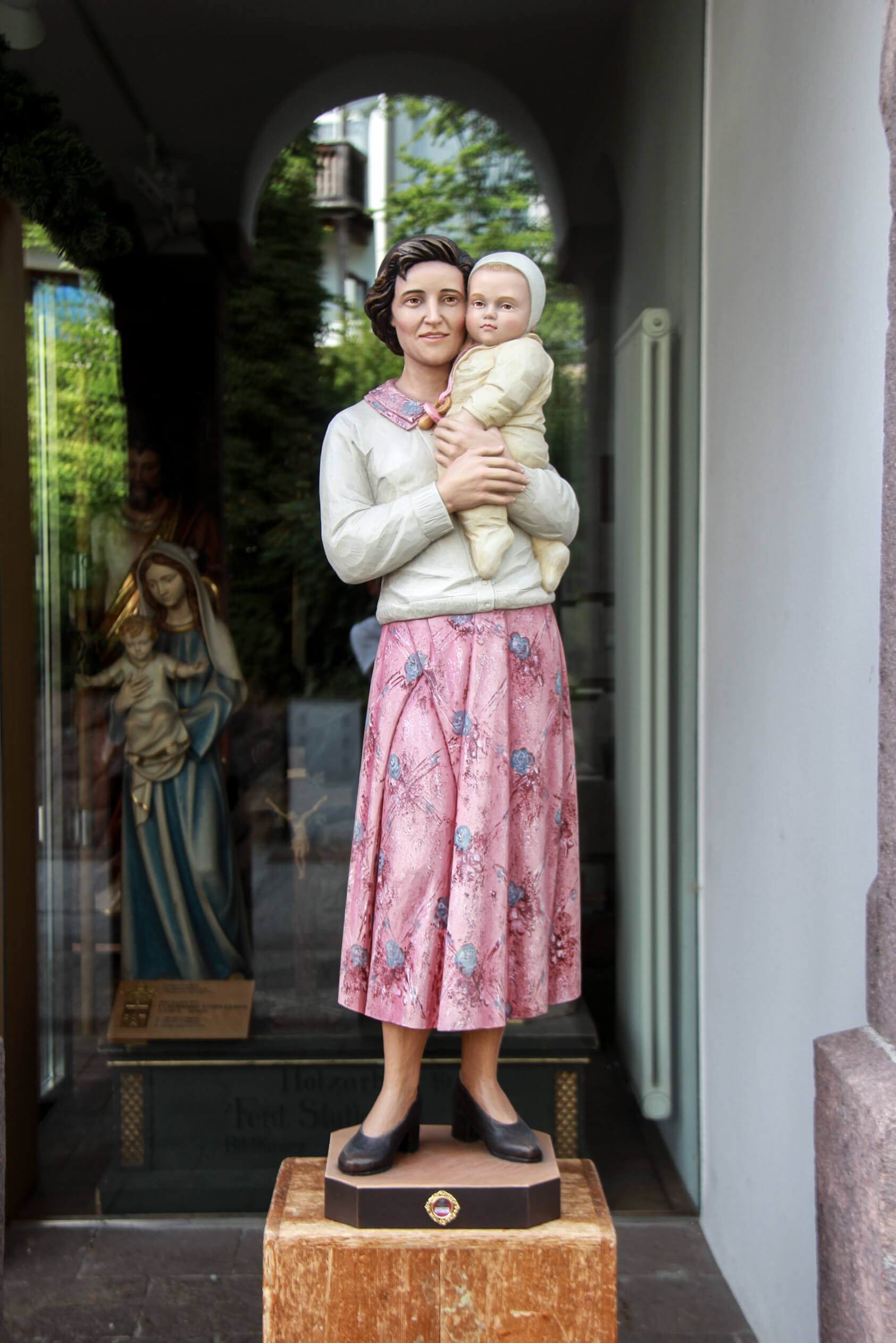 St Gianna Beretta Molla | Wood Carved Statue