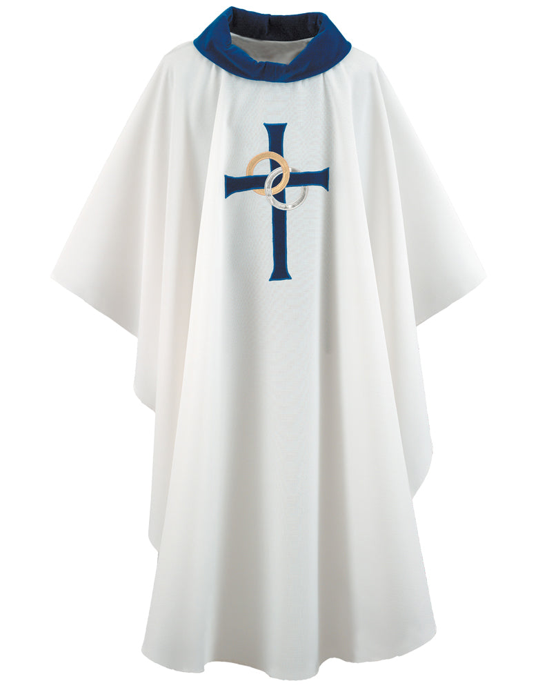 white-wedding-chasuble-interlocking-rings-g64259a.jpg