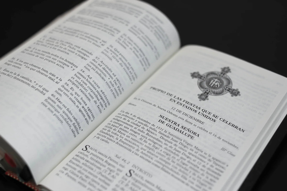 1962 Spanish–Latin Daily Missal (Misal Diario) | Angelus Press