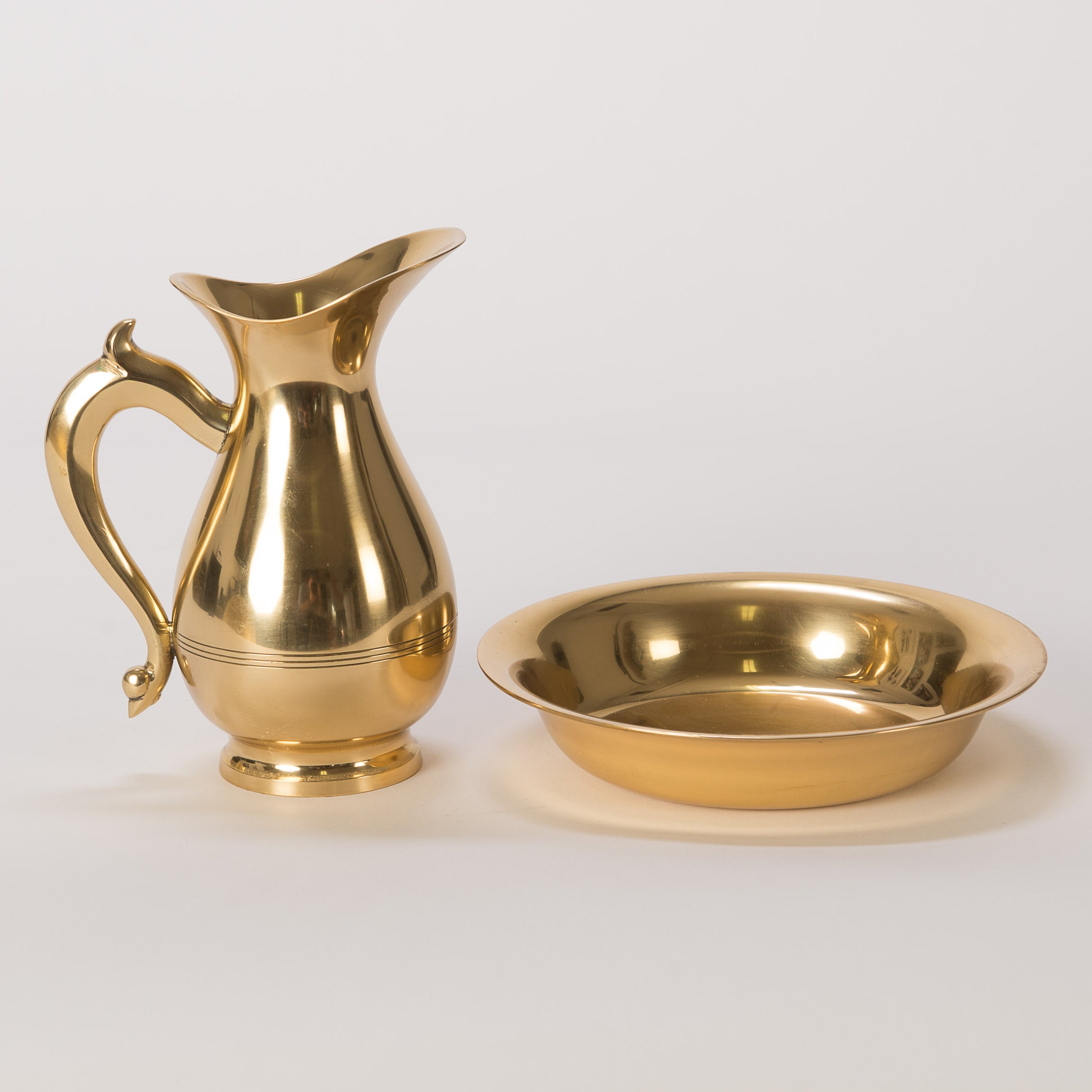 Lavabo Set - Bowl & Pitcher