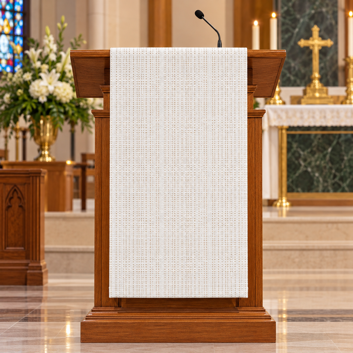 Classic Omega Lectern Hanging | Slabbinck 62-51