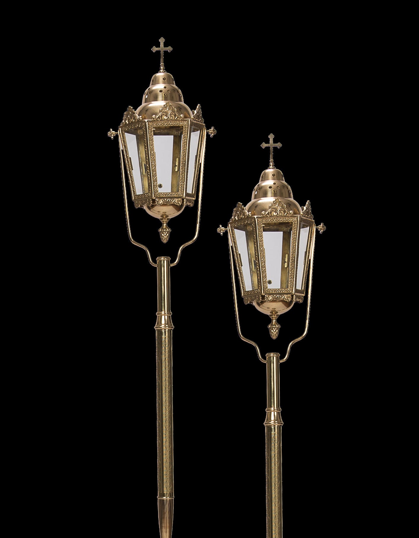 brass-processional-acolyte-torches-candlesticks-h130.jpg