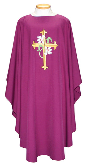 chasuble-cross-lillies-2025.jpg
