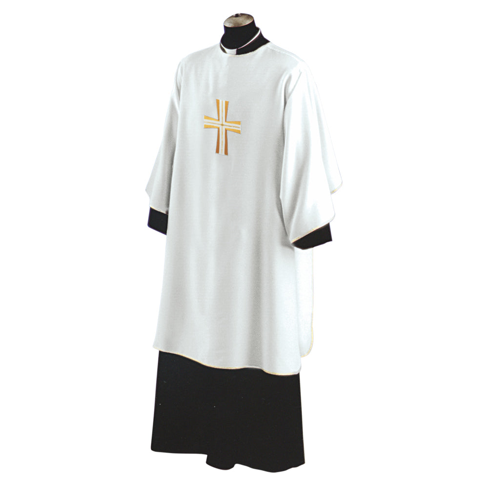 dalmatic-gold-cross-652.jpg