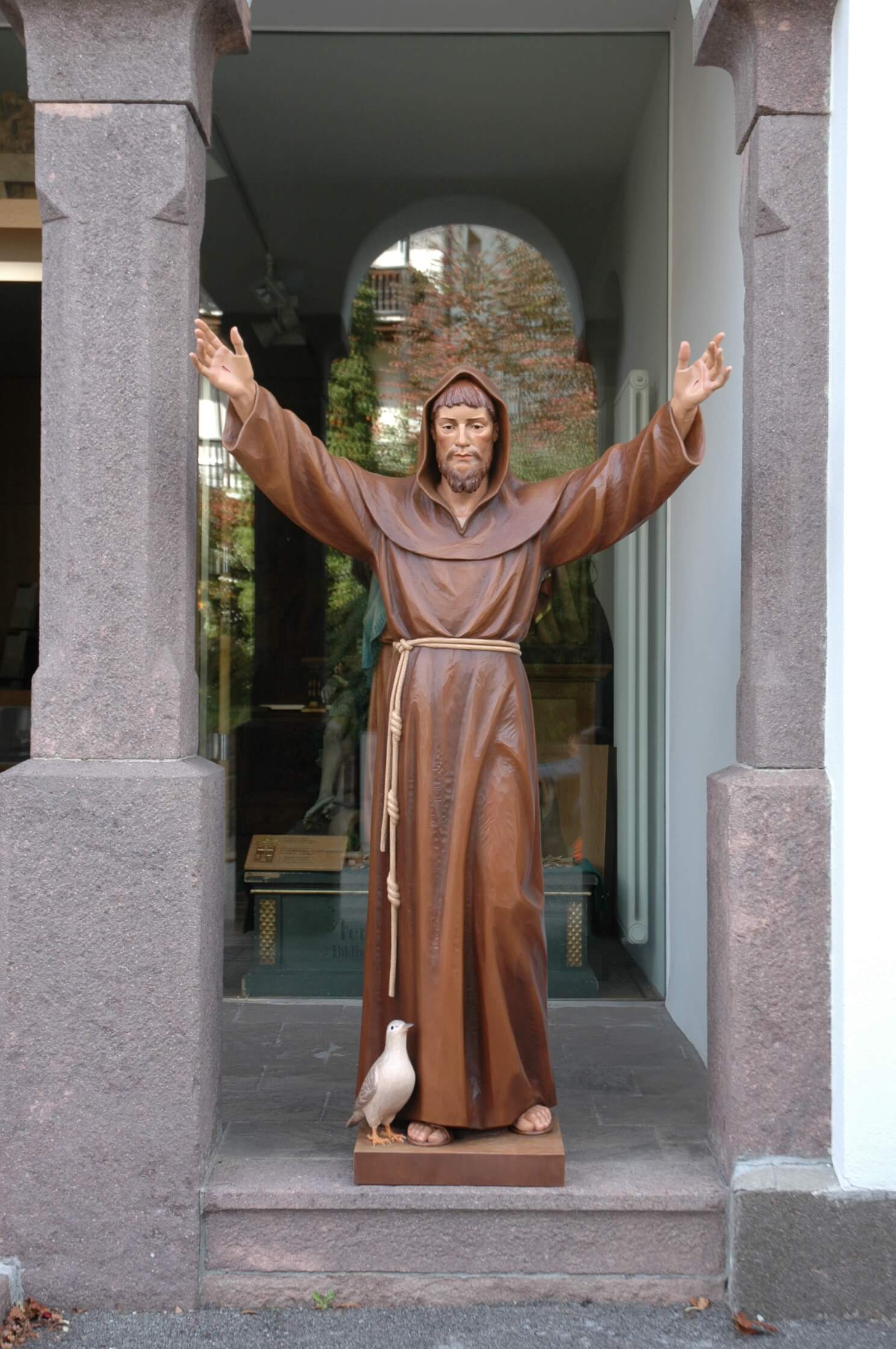 St Francis of Assisi | Wood Carved Statue