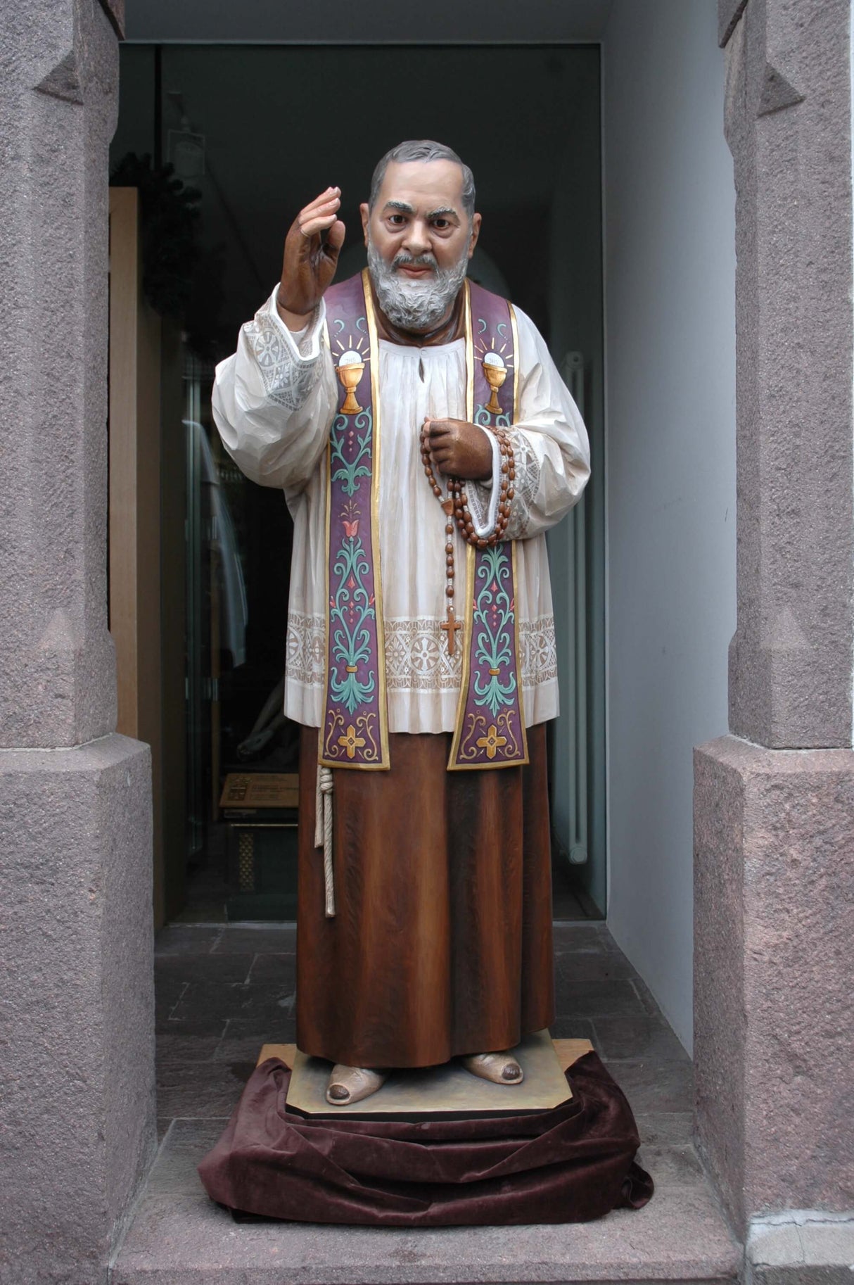 St Padre Pio of Pietrelcina | Wood Carved Statue