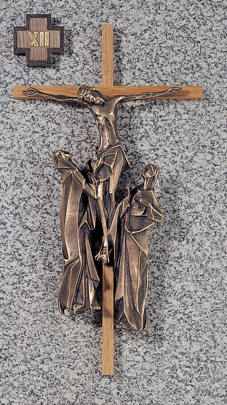 stations-of-the-cross-1366.jpg